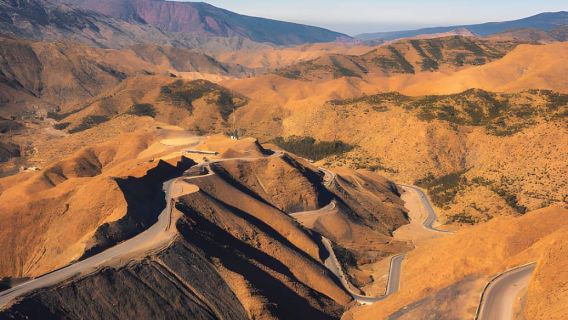 Pengalaman Berenang Pergunungan Atlas Paradise Valley