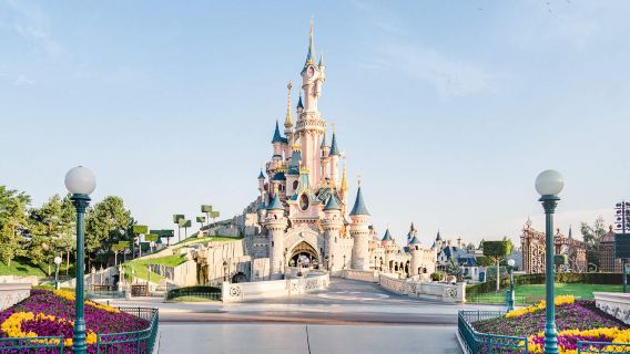 Hin- und Rückfahrt Bus nach Paris inklusive Ticket für den Disneyland Themenpark