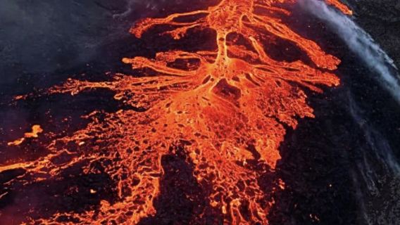 雷克雅未克--法格拉達爾火山--藍湖溫泉