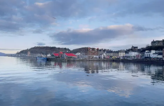 葛籣菲南高架橋+奧本小鎮+格倫科峽谷+洛蒙德湖一日遊