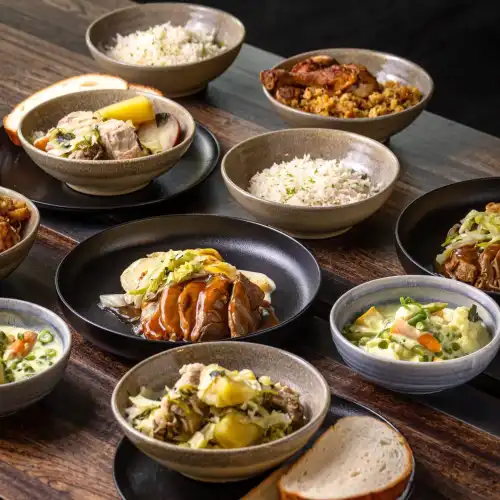 ニュージーランド【マオリ文化村+ハカ戦舞パフォーマンス+ビュッフェ昼