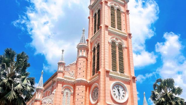 探索越南神秘隧道丨古芝地道+ 市區半日遊丨射擊體驗丨品嚐茶飲丨歡迎諮詢