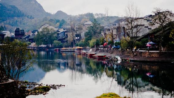 Lawatan Sehari ke Kota Raja Miao + Biancheng Chadong + Biancheng Hong'an + Feri Lala