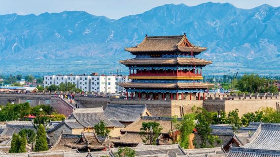 Berlepas dari Taiyuan · Lawatan Sehari ke Pintu Gerbang Yanmen + Bandar Purba Xinzhou dengan Sewaan Peribadi · Pemandu Tempatan