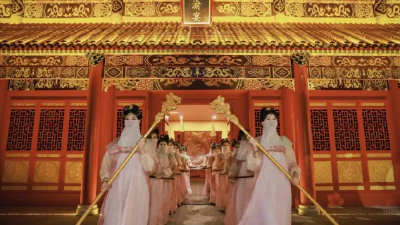 Chongqing Qingyu-Bankett · Hofbankett-Erlebnis (Kaiserliche Delikatessen + Ritualmusik und Tanz + Ba-Yu-Kultur + antike Styling-Erfahrung)