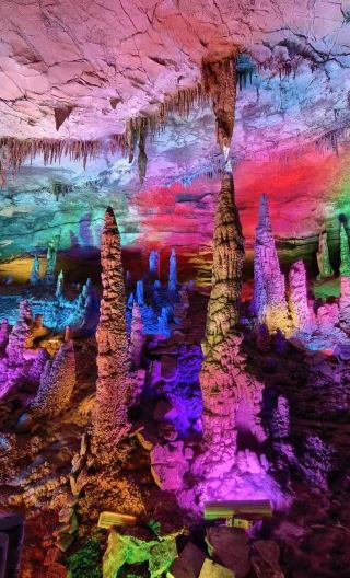 Zhangjiajie Grand Canyon Glass Bridge, Huanglong Cave Shared/Private Day Tour 