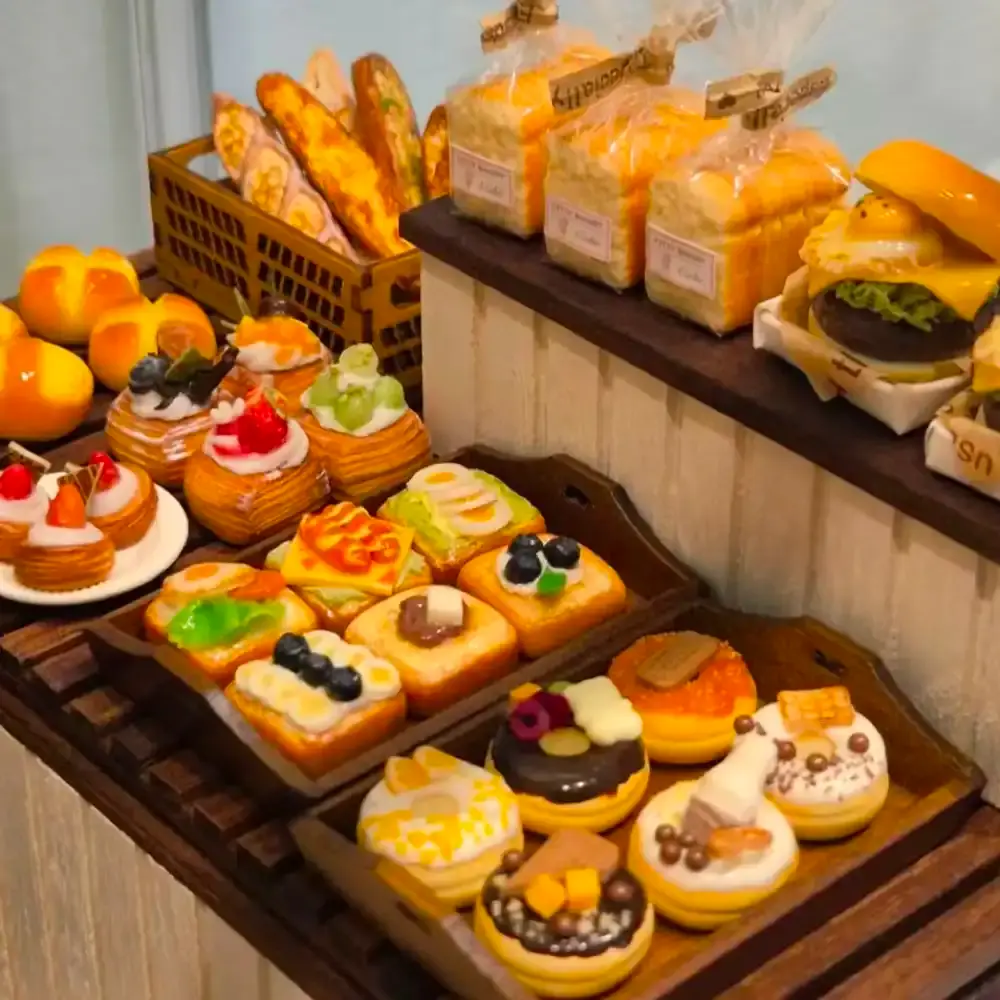 シンガポール料理のミニチュア粘土手作り体験（少人数レッスン+料理