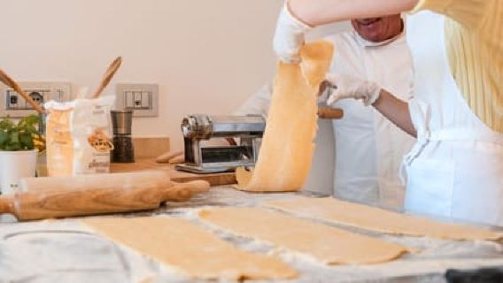 Positano: Mediterranean Cooking Course at Villa Magia