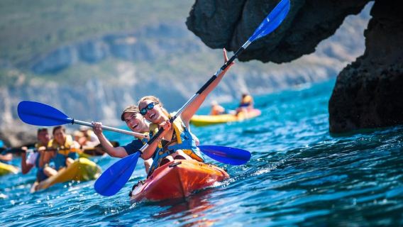 Sesimbra: Arrábida Natural Park Guided Kayaking Tour