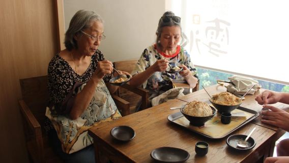 Seoul: Small-Group Night Food Tour in Seoul with Korean BBQ