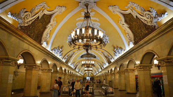 Russia Moscow - Bukit Sparrow - Universiti Moscow - sewaan peribadi Bahasa Cina - Tanpa Risau