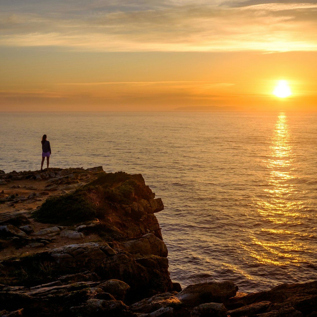 Benagil Caves: Sunset Boat Tour from Portimão