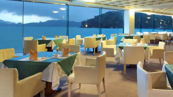 力麗俪山林會館日月潭館魚藻餐廳雙人晚餐套餐(假日不加價)