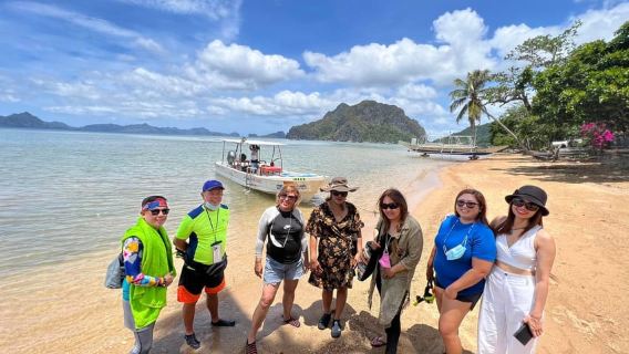 El Nido: Island Hopping Tour C with Lunch EDTF included