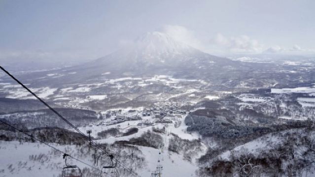 Sapporo - Otaru Romankan - Mount Tengu [Hokkaido Private Car Tour, Customizable Itinerary]