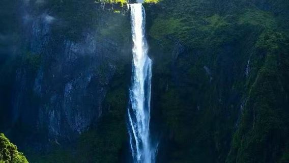 紐西蘭皇后鎮米爾福德峽灣+遊船+鏡湖【中文包車+12小時】