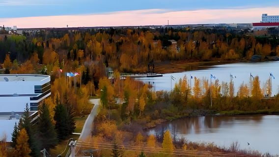 加拿大耶洛奈夫(黃刀鎮)—拼團追極光：【拍前詳詢客服】