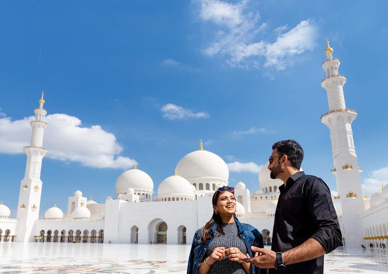 Small group day tour to Abu Dhabi, Sheikh Zayed Grand Mosque, Louvre, and Cultural Village