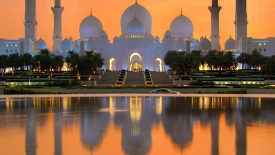 Abu Dhabi day tour: Mosque + Heritage Village + Abu Dhabi Market - visit all must-see spots with one click