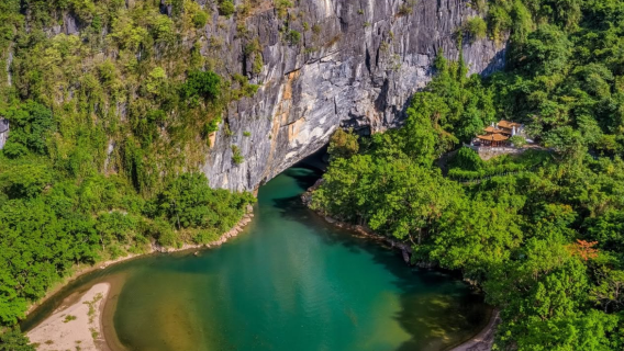 Half-Day Phong Nha Cave Adventure by Dragon Boat