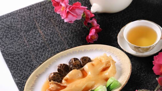 [10% OFF] Holiday Inn Golden Mile Hong Kong | Loong Yuen | Fish Maw Extravaganza | Lunch and Dinner Special Menu