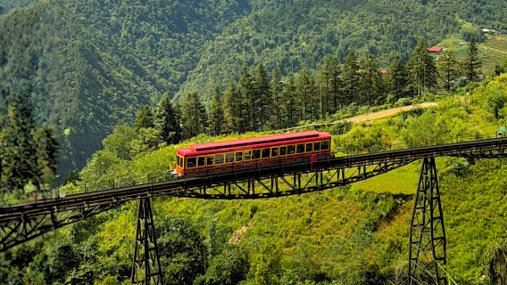 Sapa day trip chartered car | Silver waterfall, Love Waterfall, glass skywalk 4-hour/8-hour