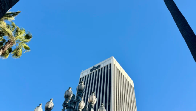 Lawatan Sehari ke Balai Cerap Griffith, LACMA, Cahaya Bandar dan Pasar Tani