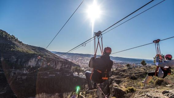 Cuenca: Tirolina doble sobre el Centro Histórico