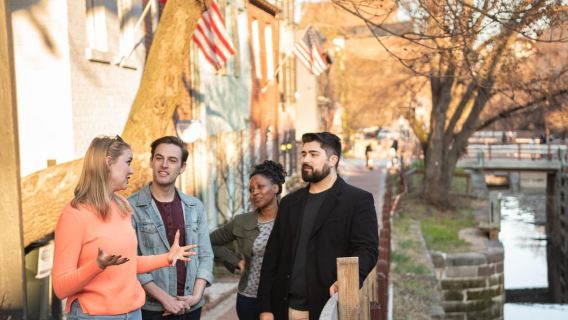 DC: Georgetown History & Architecture Tour with Local Guide
