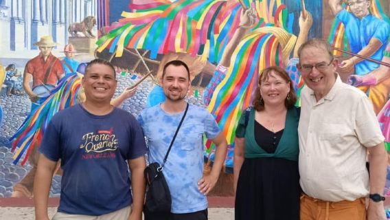 Leon city: Walking tour by our landmarks.