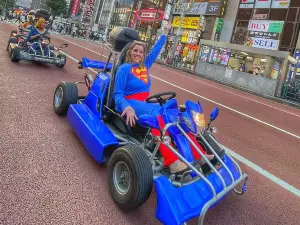 Kart experience in Shinjuku drive metropolitan area ※IDP must