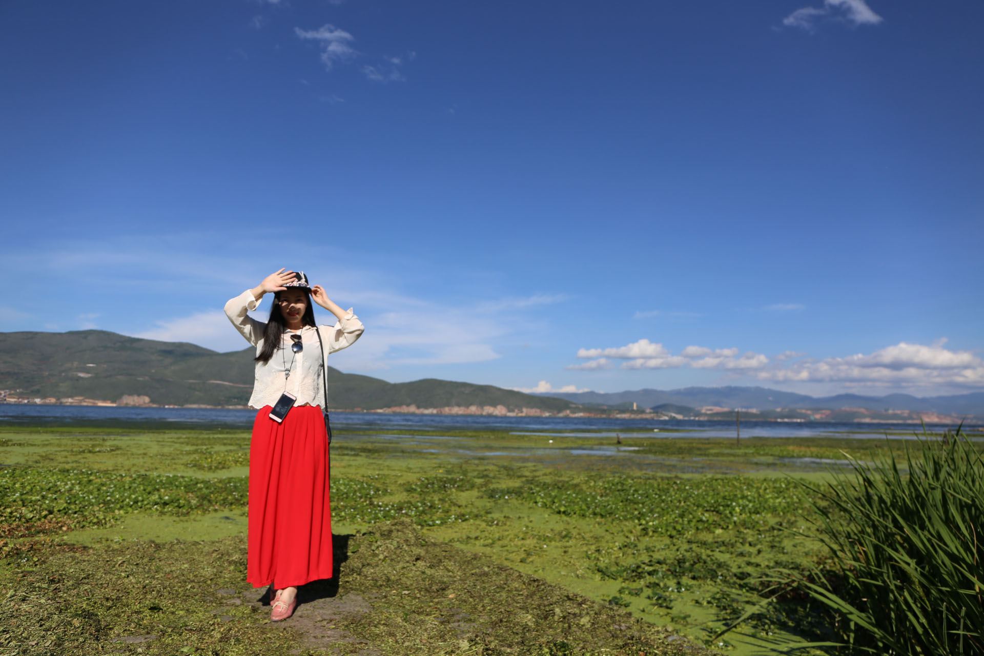 Dali Trip Moments[Driver-guide plus travel photography + wedding aerial photography microfilm + makeup & costumes + itinerary customization + unlimited group size]