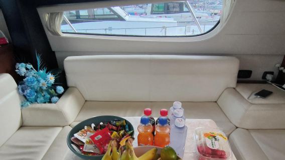 【珠海遊艇/海上看港珠澳大橋】廣東珠海豪華遊艇出海/周邊海島遊/多航線(團建聚會首選/可體驗海釣)