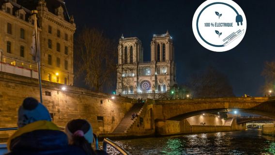 Seine River: Evening Cruise with Music Onboard + Audio Guide App