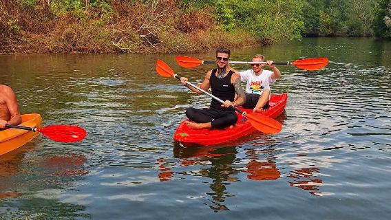 Tour giornaliero a Phu Quoc con kayak + Vinpearl Safari + Grand World Phu Quoc