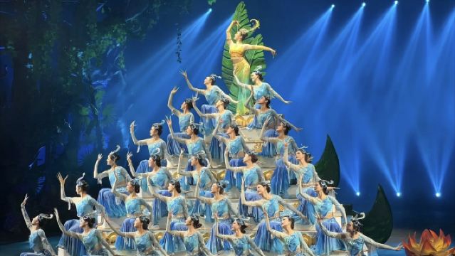 西雙版納孔雀公主大劇院(新傣秀)