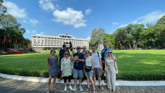 Perjalanan ke Kota Ho Chi Minh