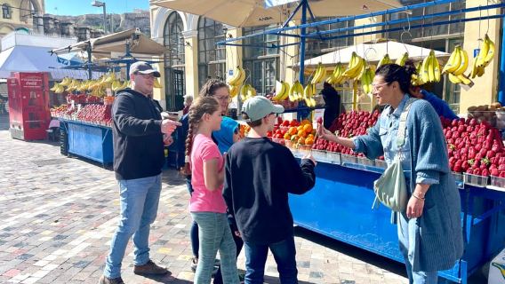 Delicioso recorrido gastronómico para familias: más de 15 platos griegos emblemáticos