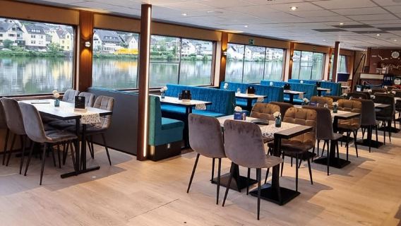 2-River Day-trip by boat to Koblenz and return from Alken