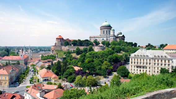 From Budapest: Danube Bend Day Trip in English
