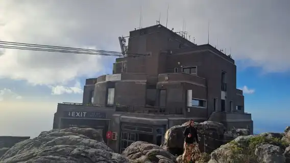 ตั๋วกระเช้าลอยฟ้าเทเบิลเมาน์เทนพร้อมรถรับส่ง