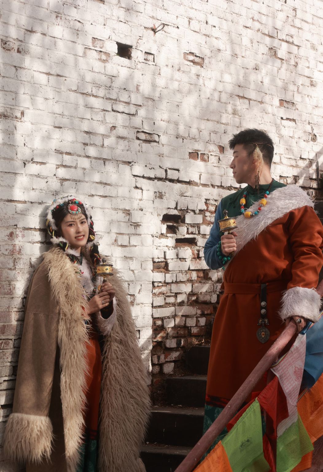 Trip Moments in Ganzi Prefecture[Driver-guide plus travel photography + wedding aerial photography microfilm + makeup & costumes + customized itinerary with unlimited group size]