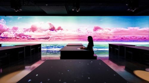 Dubai Attraction: ARTE Museum Day Tours 7
