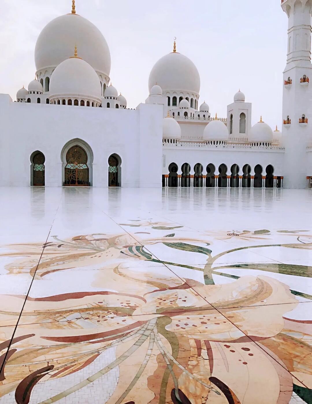 Louvre Abu Dhabi + Presidential Palace + Grand Mosque [Golden Triangle Day Tour - Chinese Private Transfer]