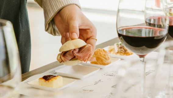 Jean Leon Winery: Geführte Tour + Wein & Tapas-Pairing