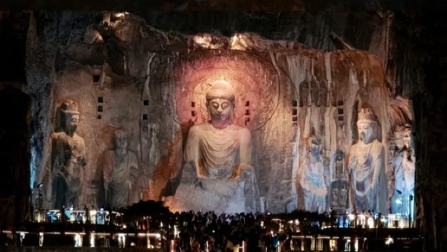 Excursión de un día a las Grutas de Longmen y el Templo Shaolin con salida desde Luoyang