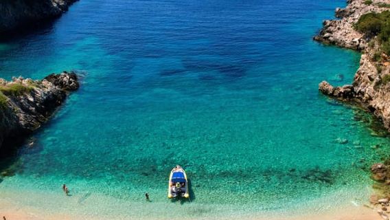 Vlore: Haxhi Ali Cave & Karaburun Speedboat Tour