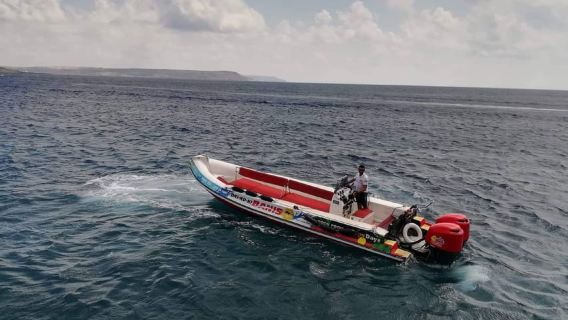 Malta: Blue Lagoon and Comino Caves Speedboat Tour