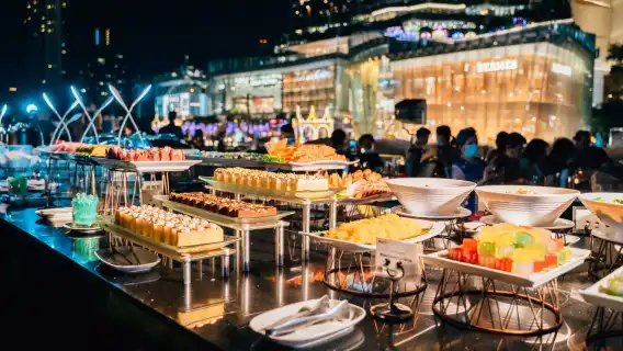 曼谷夜遊湄南河歡暢奧朗卡號-VIVA Alangka Cruise【Asiatique 河畔夜市碼頭】