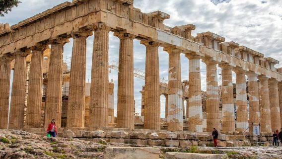 Acropoli e Atene: tour guidato in inglese per piccoli gruppi + ingresso salta fila